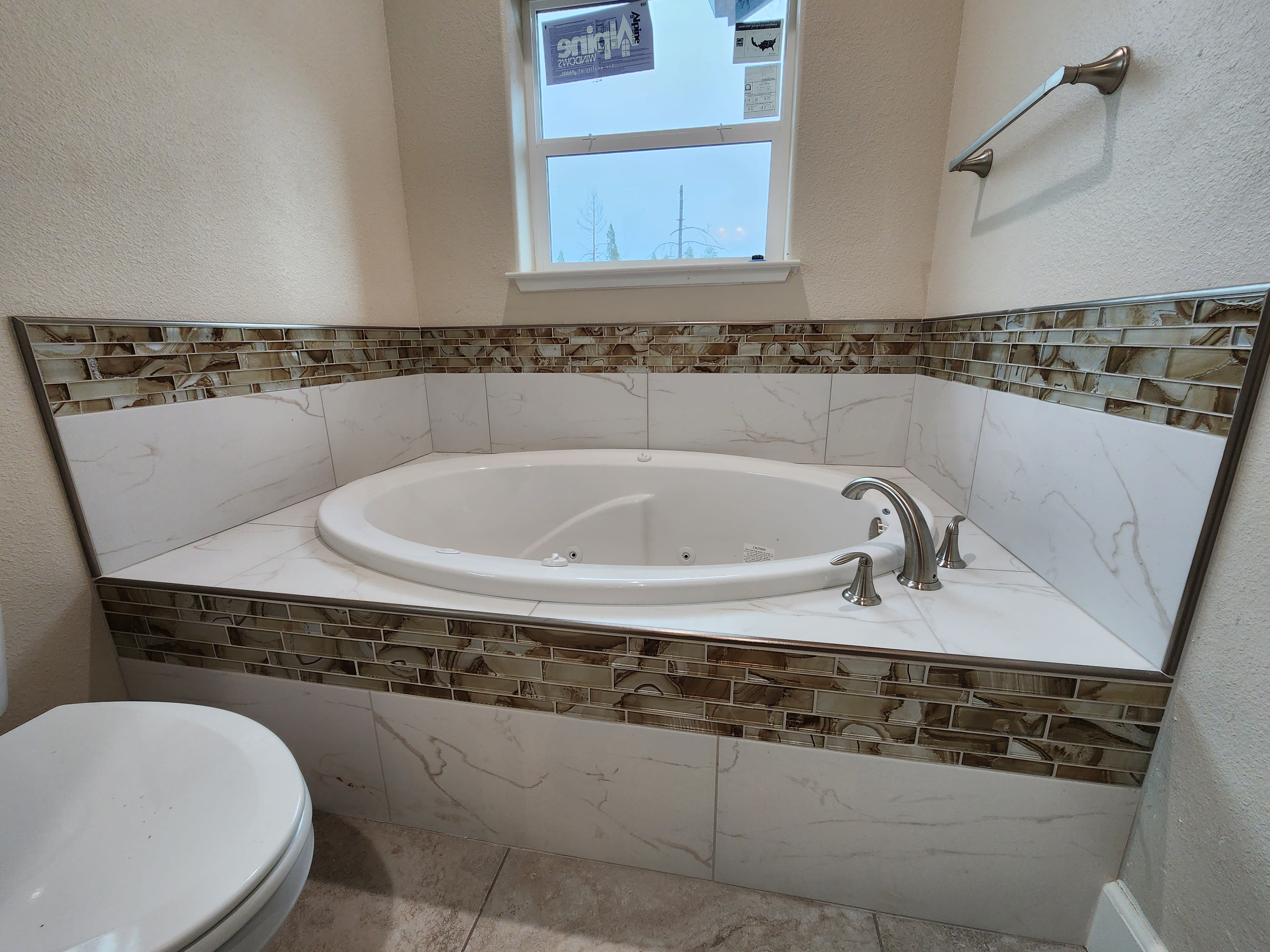 DG Tile Installs Bathroom Tiles in Chico, CA 95928